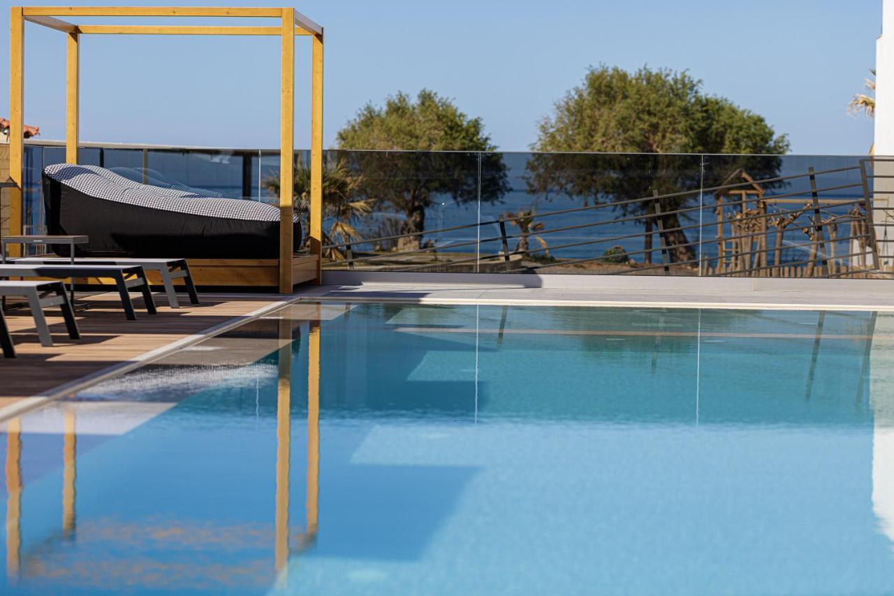 Eleven Boutique Suites Stavromenos Exterior foto