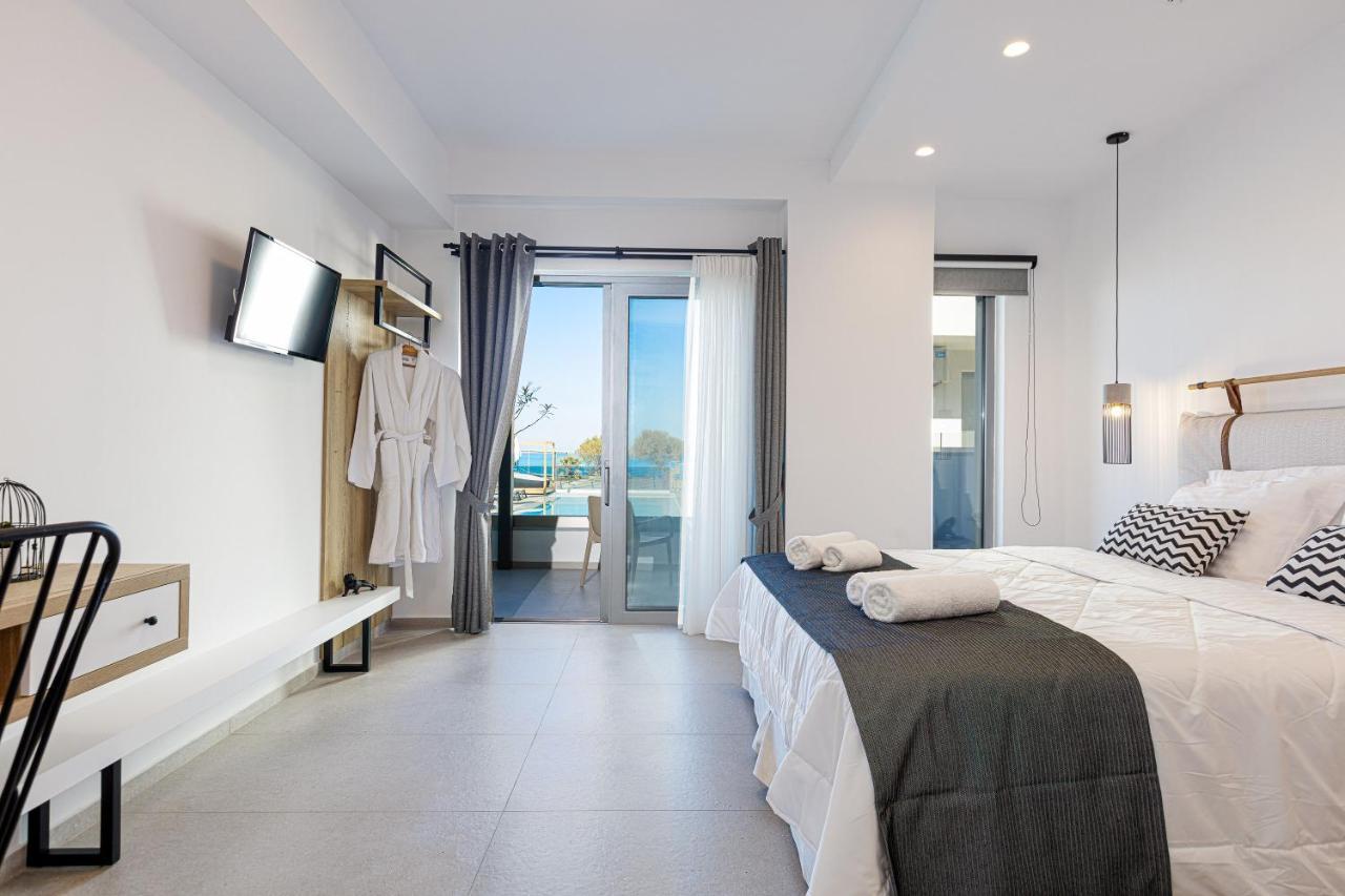 Eleven Boutique Suites Stavromenos Exterior foto